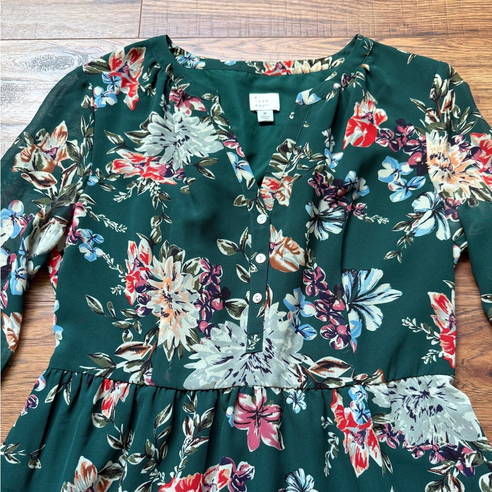 A New Day Women’s Green Floral Button Down Fit & Flare Dress Size Medium - Picture 4 of 12